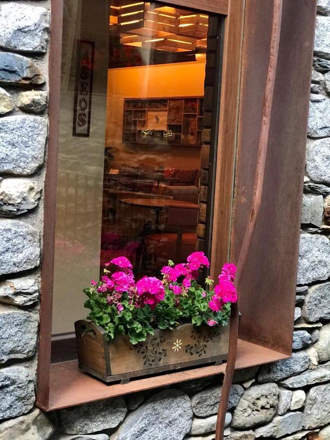 בנאסקה Hotel Boutique La Neu מראה חיצוני תמונה