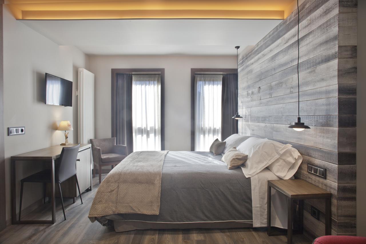 בנאסקה Hotel Boutique La Neu מראה חיצוני תמונה